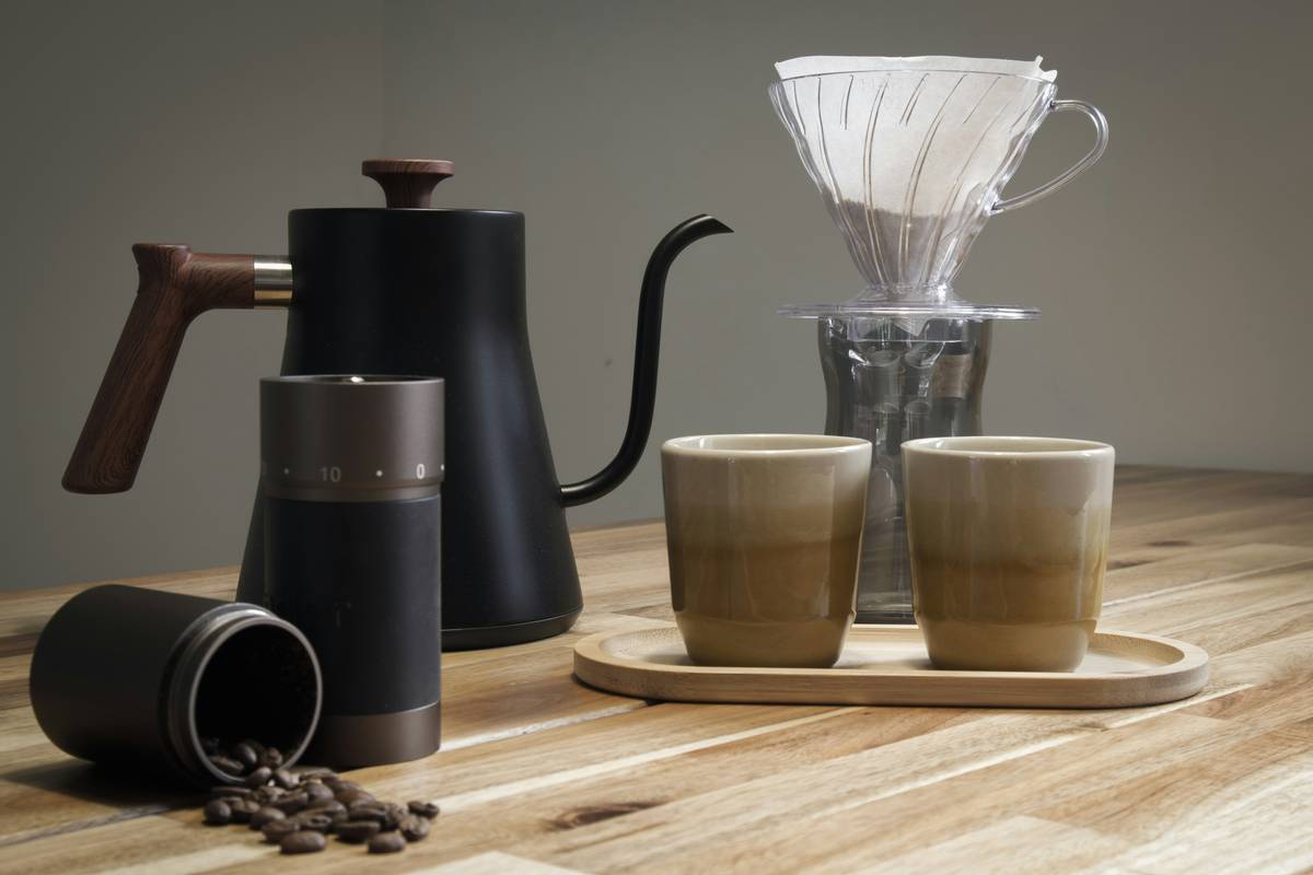 Choosing Smart Coffee Maker Machine: Your No-BS Guide to Morning Perfection
