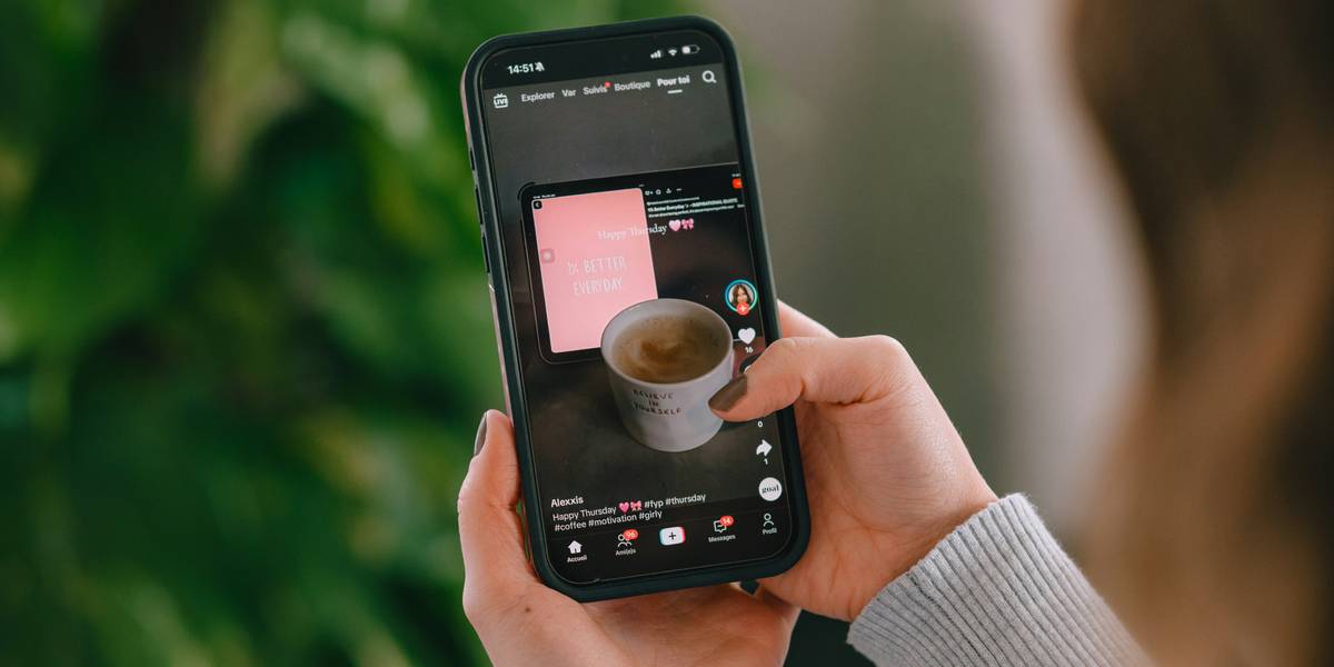 wifi app integration smart coffee maker connected to smartphone app showing custom brew settings